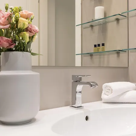 Romac Borghese With 3 Bedrooms Near Via Veneto *